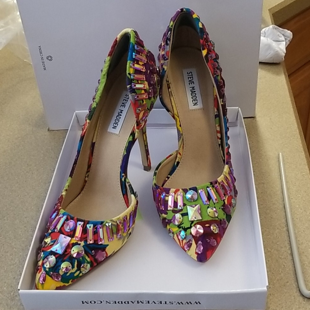 Steve Madden Pumps
